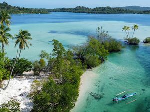 6 Fakta Kepulauan Mentawai, Surga Peselancar yang Punya Nyaris 100 Pulau