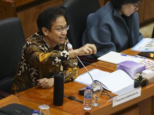 Menkes Sebut Vaksin Booster Kedua Bakal Berbayar di Bawah Rp 100.000 Menkes Sebut Vaksin Booster Kedua Bakal Berbayar di Bawah Rp 100.000