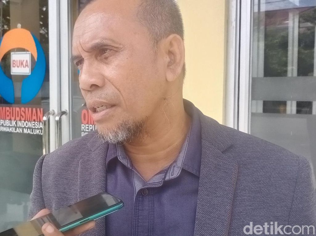 Ombudsman Beri Kartu Kuning Pemkot Ambon soal Pelayanan Publik Ombudsman Beri Kartu Kuning Pemkot Ambon soal Pelayanan Publik
