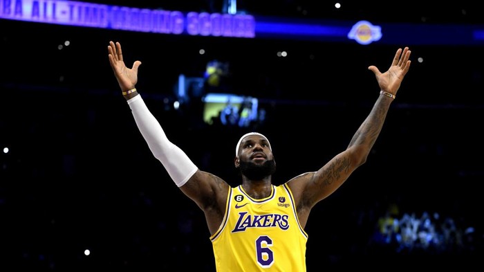 LeBron James menjadi pencetak poin terbanyak di NBA sepanjang sejarah. (Foto: Keith Birmingham/MediaNews Group/Pasadena Star-News via Getty Images) LeBron James menjadi pencetak poin terbanyak di NBA sepanjang sejarah. (Foto: Keith Birmingham/MediaNews Group/Pasadena Star-News via Getty Images)