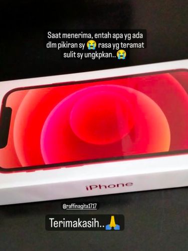 Sus Rini Dapat HP Baru, Fans Senang Bisa Nonton Cipung Lebih Jelas