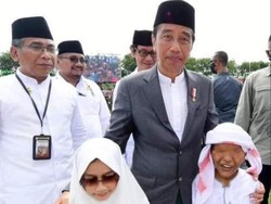 Gadis Cilik Asal Banyuwangi Sukses Lantunkan Selawat Asygil di 1 Abad NU