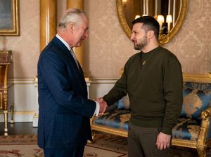 Bertemu Raja Charles, Zelensky Berterima Kasih soal Pengungsi Ukraina