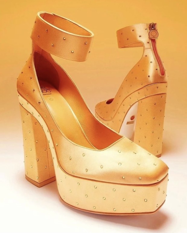 Foto: instagram.com/prettyguardian_sailormoon Sailor Venus Pumps/