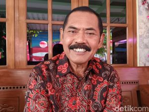 Saat FX Rudy Emoh Jadi Menpora Saat FX Rudy Emoh Jadi Menpora