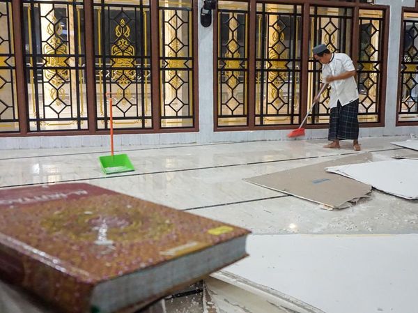 Potret Kerusakan Akibat Gempa yang Guncang Kota Jayapura