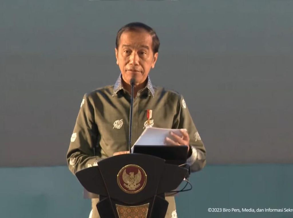 Jokowi Resmikan Pabrik Pupuk di Aceh: Ini Kebutuhan Dasar yang Kita Inginkan