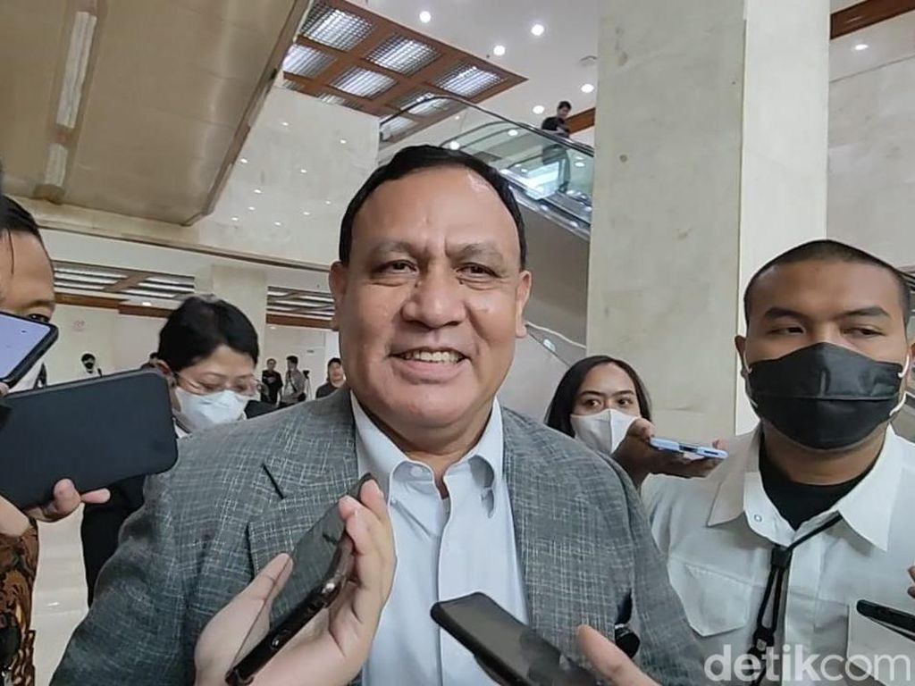 Firli: 2023 Belum Ada OTT Pejabat, tapi Surat Perintah Penyidikan Banyak Firli: 2023 Belum Ada OTT Pejabat, tapi Surat Perintah Penyidikan Banyak