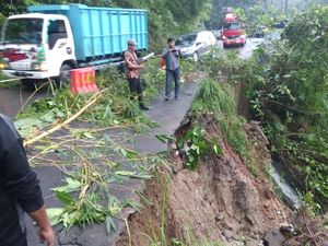 Perbaikan Jalan Longsor Simo-Klego Boyolali Dikebut, Akses Ditutup Sementara