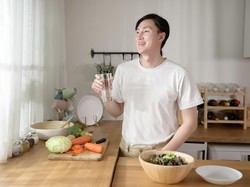 Siasati Kebiasaan Makan Tak Sehat dengan 5 Cara Ini