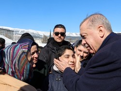 Erdogan Bakal Bayar Sewa Rumah dan Hotel Setahun untuk Korban Gempa