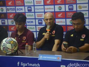 Pelatih PSM Sindir Persib dan Persija soal Fairplay Panggilan Timnas Pelatih PSM Sindir Persib dan Persija soal Fairplay Panggilan Timnas