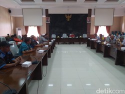Pemilik Kereta Kelinci Sambat ke DPRD Magelang gegara Dilarang Operasi