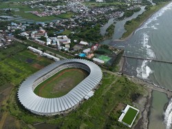 Wacana Pj Gubernur Sulsel Selesaikan Stadion Barombong yang 13 Tahun Mangkrak