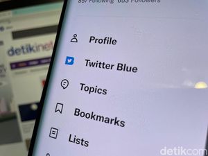 Pelanggan Twitter Blue Kini Bisa Sembunyikan Centang Biru di Profil Pelanggan Twitter Blue Kini Bisa Sembunyikan Centang Biru di Profil