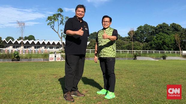 Ketua Umum Partai Golkar Airlangga Hartarto dan Ketum PKB Muhaimin Iskandar di Istora Senayan, Jumat, 10 Februari 2023. CNN Indonesia/Ramadhan Rizki Saputra