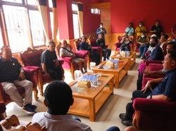 Puluhan Pedagang Pasar Tumpah Mesadu ke Dewan gegara Tak Boleh Jualan