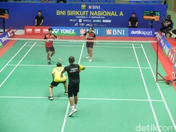 Para Unggulan Mulai Bertumbangan di Semifinal BNI Sirnas 2023 Bandung