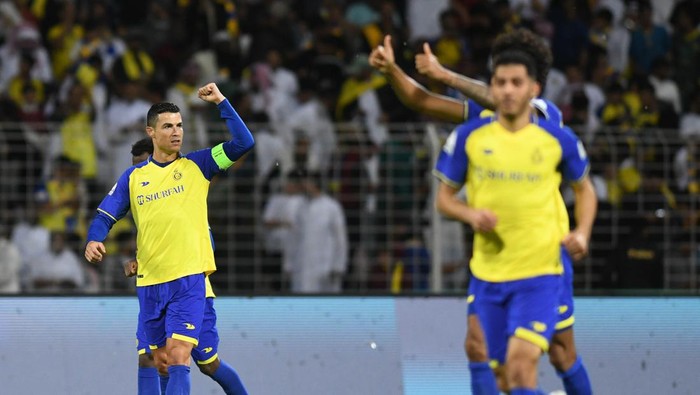 Cristiano Ronaldo Al Nassr bertandang ke Stadion King Abdul Aziz, Mekkah, markas Al Wahda dalam pertandingan Liga Arab Saudi. Cristiano Ronaldo cs bermain pada Jumat 10 Februari 2023 dini hari WIB.