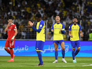 Siiuuuu!!! Pesta 4 Gol Cristiano Ronaldo di Markas Al Wahda Siiuuuu!!! Pesta 4 Gol Cristiano Ronaldo di Markas Al Wahda