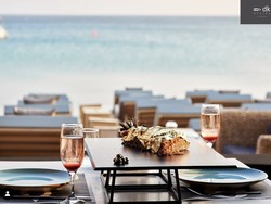 Getok Harga! Bayar Rp 12 Juta untuk Minum dan Salad di Resto Ini