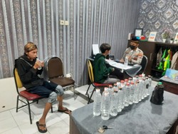 Bebas dari Bui, Residivis Narkoba di Mojokerto Malah Jual Arak Online