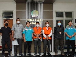 2 Tersangka Suap Dana Hibah Pokmas DPRD Jatim Dilimpahkan ke Rutan Medaeng