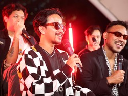 .Feast Capek Marah dan Dicap Band Kritis