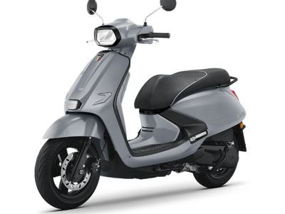 GPX Tuscany 150, Lawan Berat Vespa Matik yang Harganya Rp 20 Jutaan