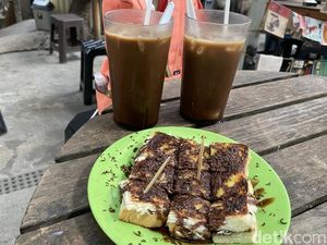 Usai Belanja Sayur, Bisa Nongkrong Sambil Ngopi di Pasar Kebayoran Lama