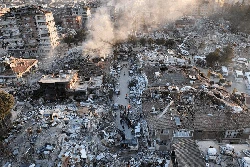 Umat Muslim Seluruh Dunia Gelar Sholat Ghaib untuk Korban Gempa Turki & Suriah