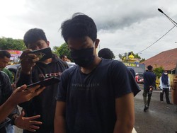 Keji! Pria Pandeglang Cekik-Bunuh Mantan Pacar Pakai Kloset