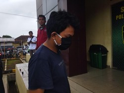 Pria Pandeglang Bunuh Eks Pacar Pakai Kloset, Sempat Bertemu Beri Hadiah Ultah