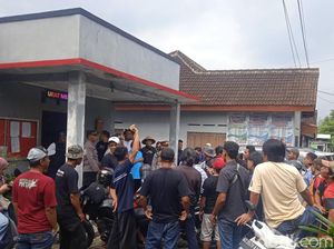 Tolak Pindah Kelurahan, Warga Karanggeneng Boyolali Geruduk Kantor Desa