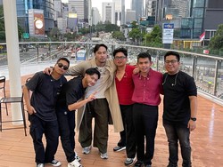 Di Halte Tosari, Adrian Khalif dan Juicy Luicy Rilis Lagu Baru