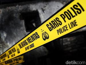 Baku Tembak di Lampung, 2 Teroris Tewas dan 4 Ditangkap Densus 88 Baku Tembak di Lampung, 2 Teroris Tewas dan 4 Ditangkap Densus 88