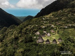 Desa Wisata Wae Rebo Buka Lagi 10 Maret Desa Wisata Wae Rebo Buka Lagi 10 Maret