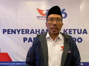 Berangkat Haji, Akun FB Suami Wagub NTB Diretas untuk Minta Uang Berangkat Haji, Akun FB Suami Wagub NTB Diretas untuk Minta Uang