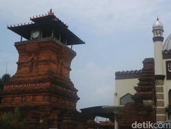 Menilik Menara Kudus, Simbol Akulturasi Budaya-Wujud Toleransi Beragama