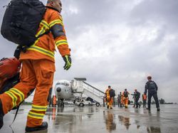 Momen Prabowo Lepas Pengiriman Bantuan Kemanusian ke Turki