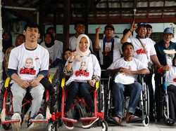 Relawan Ganjar Beri Pelatihan Menjahit ke Disabilitas di Balikpapan