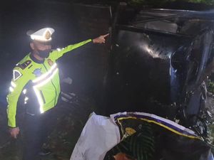 Korban Tewas Pikap Terjun Ke Jurang di Kebumen Bertambah Jadi 5 Orang Korban Tewas Pikap Terjun Ke Jurang di Kebumen Bertambah Jadi 5 Orang