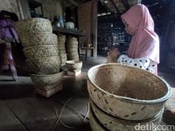 Boboko dan Nyiru Menolak Punah di Tengah Modernisasi