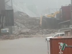 Nahas 2 Penambang Tewas Usai Banjir Bandang Terjang Freeport Tembagapura