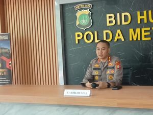 Istri Sopir Taksi Minta Wajah Bripda HS Ditampilkan, Ini Respons Polda Metro Istri Sopir Taksi Minta Wajah Bripda HS Ditampilkan, Ini Respons Polda Metro