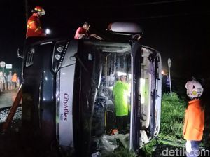 Kecelakaan Nahas Bus Rombongan Wisata SMPN 3 Garut di Purworejo Kecelakaan Nahas Bus Rombongan Wisata SMPN 3 Garut di Purworejo