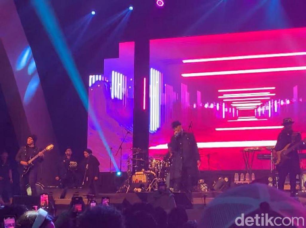 Kemeriahan Konser Dewa 19, Ini Harapan Ahmad Dhani untuk Kota Medan