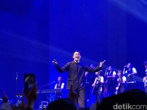 Konser Tur Manusia 2023 Obati Kerinduan Teman Tulus Surabaya Konser Tur Manusia 2023 Obati Kerinduan Teman Tulus Surabaya