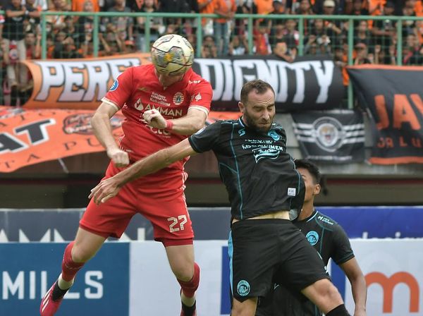 Macan Kemayoran Terkam Singo Edan 2-0