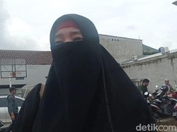 Baru Nikah Langsung LDR, Peggy Melati Sukma Semua Dilakukan Seizin Suami